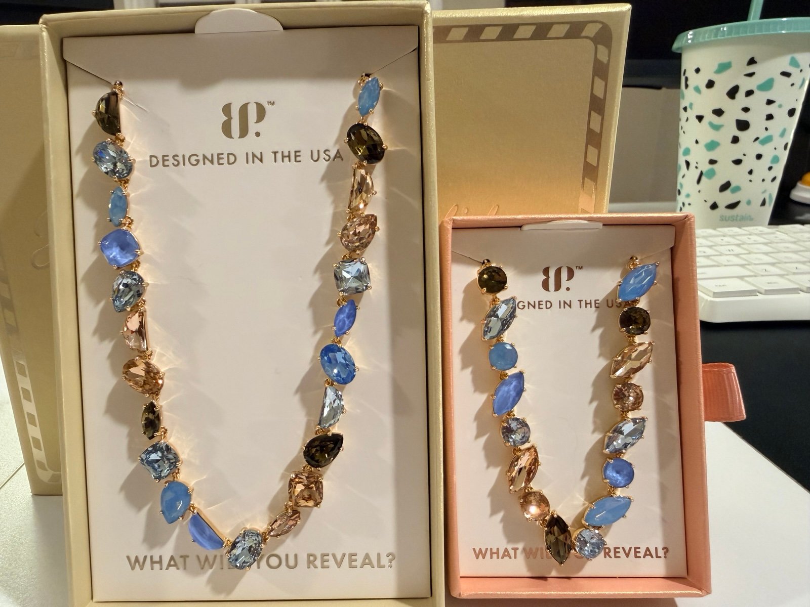 Matching set! Chestnut frost on gold plating