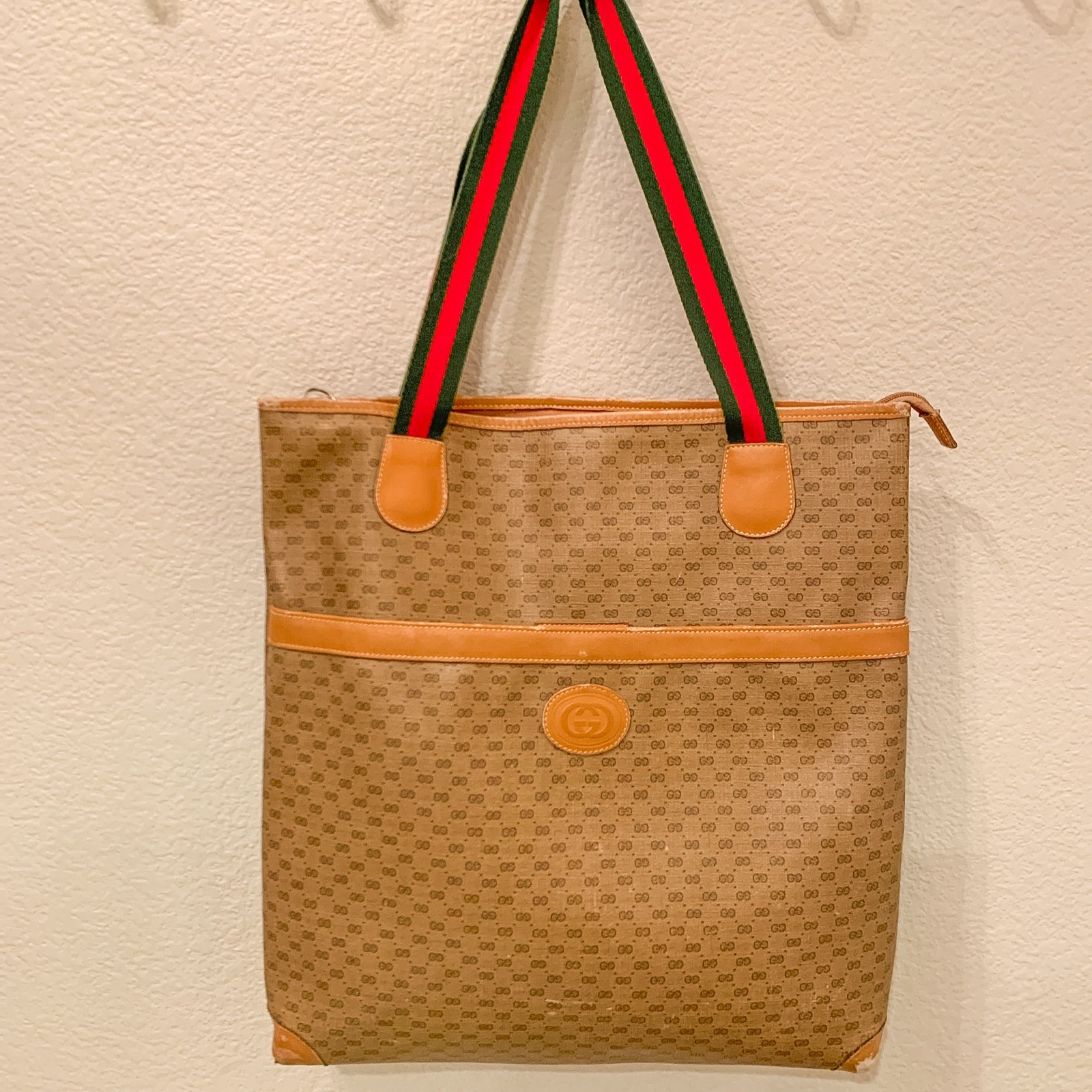 Vintage Gucci GG Logo Monogram Canvas Tote Shoulder Bag Iconic Green Red Stripes