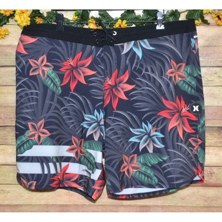 Hurley Thalia Block Party Board Shorts Men's 40 Swimwear Black Floral Tropical