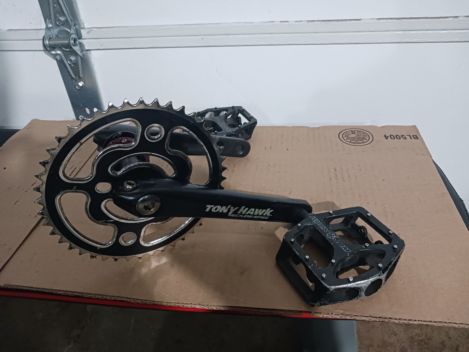 TONY HAWK 3 PIECE CRANK SET