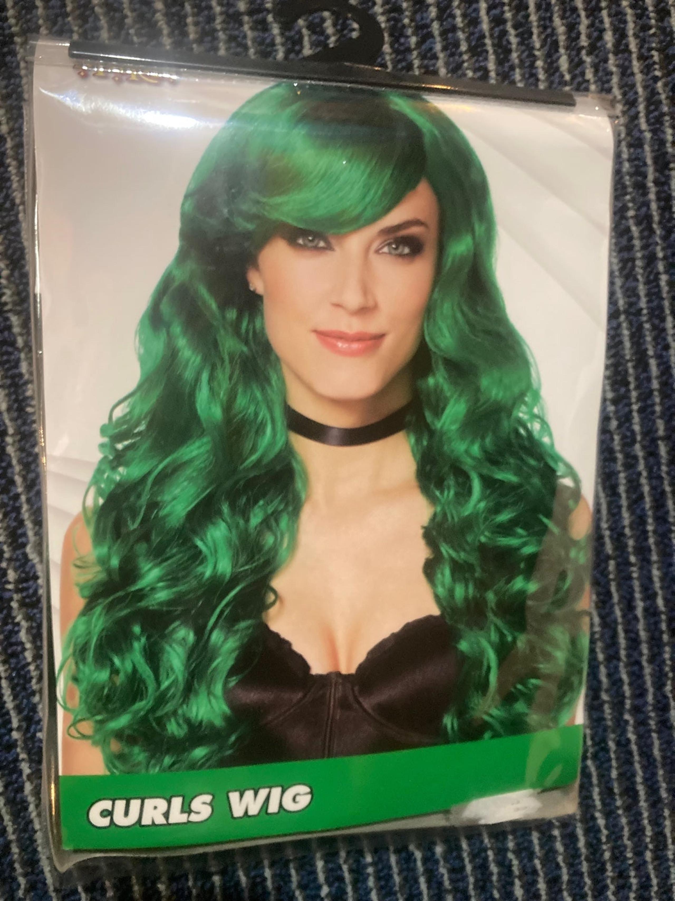 NWT Long Curly Wavy Green Wigs St Patrick’s Day Elf Xmas Cosplay chose your wig