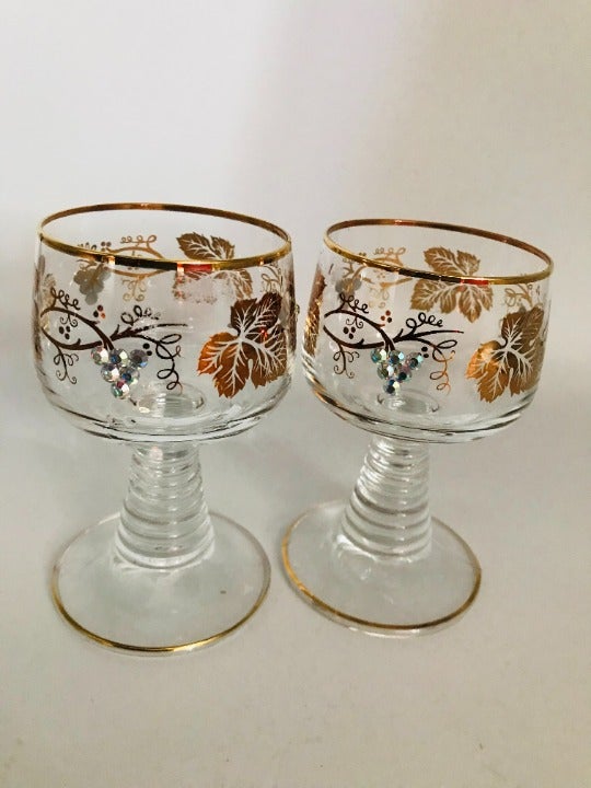 Vintage cocktail prawn wine glasses gold with crystals