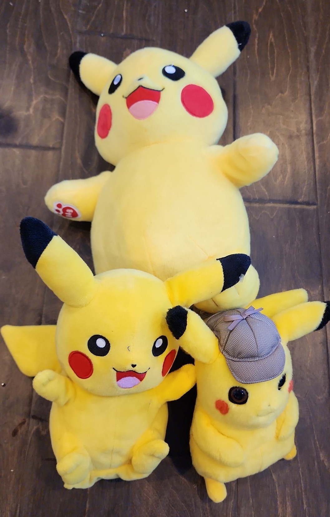 Lot 3 Pokemon Pikachu: 2017 Build-A-Bear, Omega Hand Puppet 11\