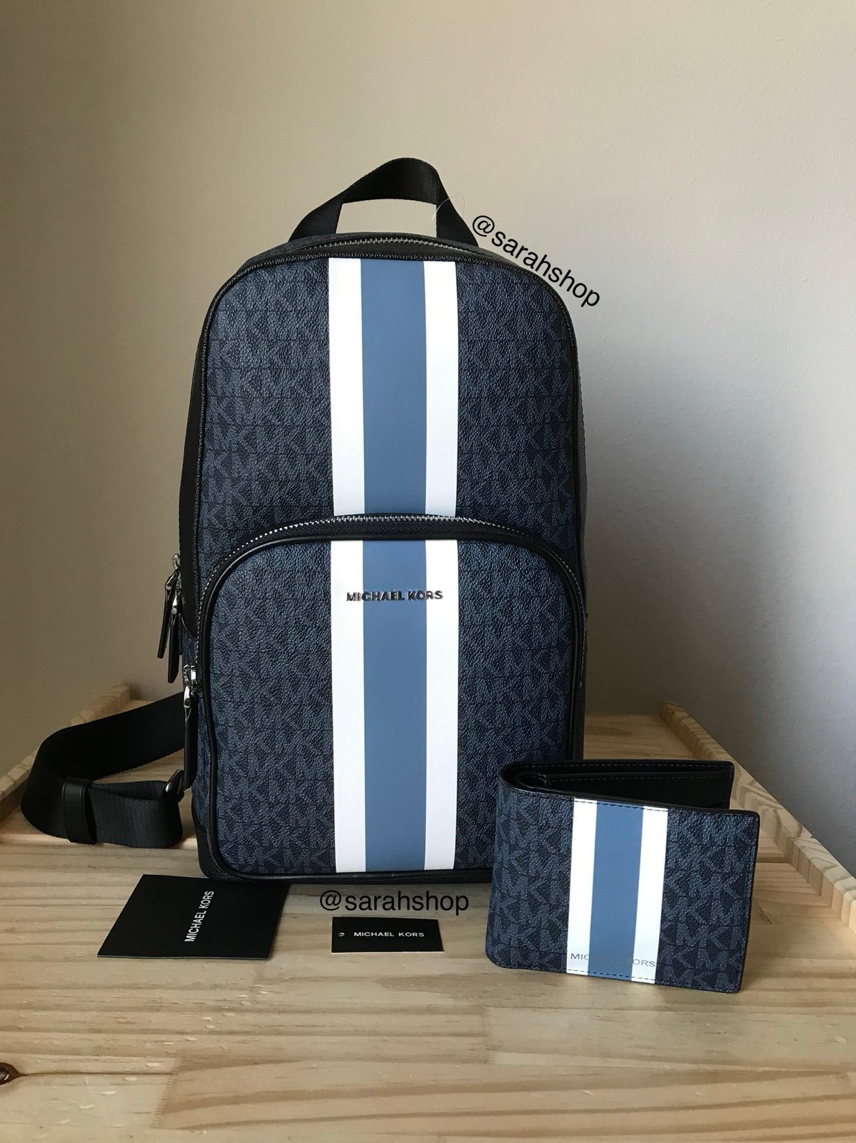 Michael Kors Cooper commuter sling pack Set