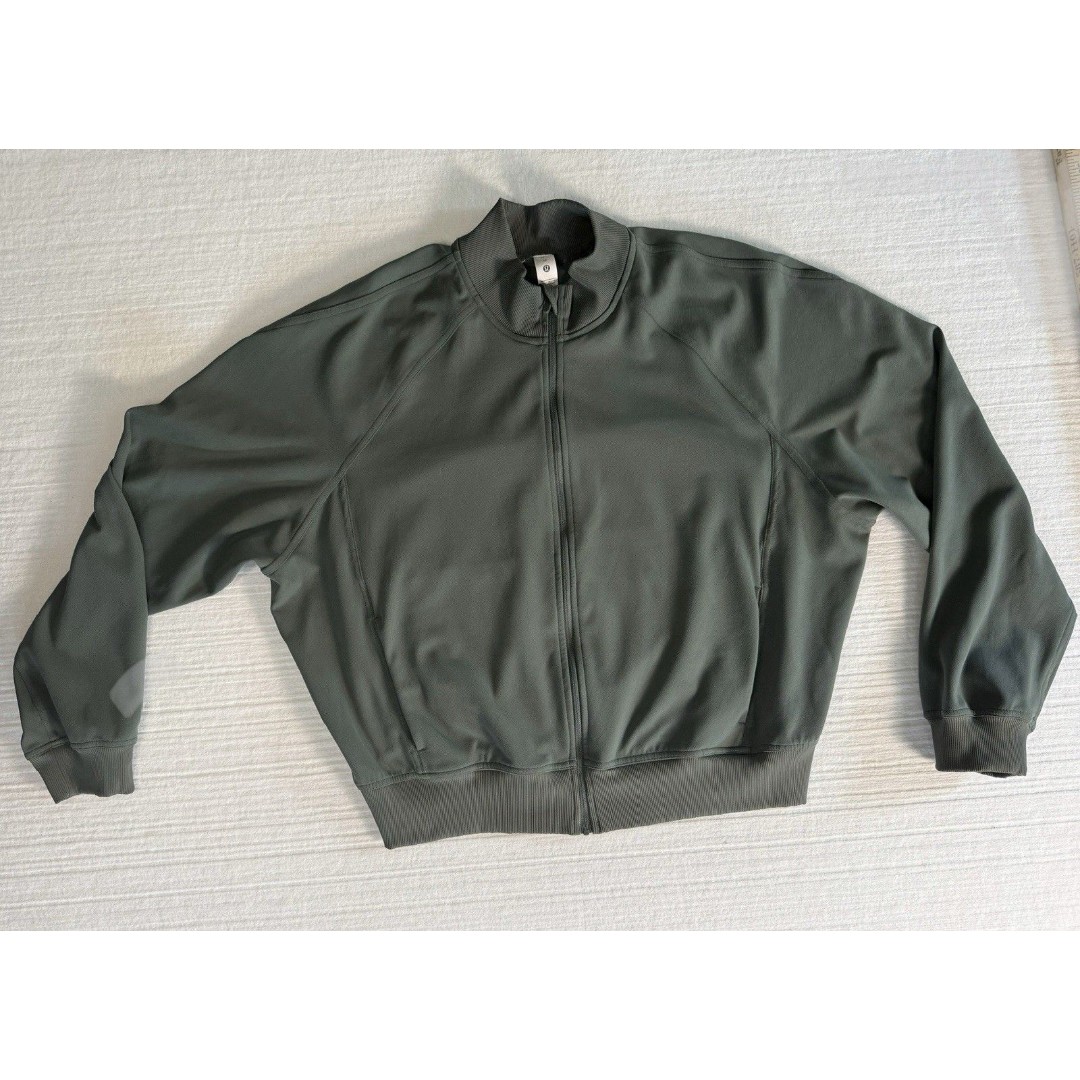 Lululemon Wunder Train Track Jacket Women’s Size 12 Green Full Zip