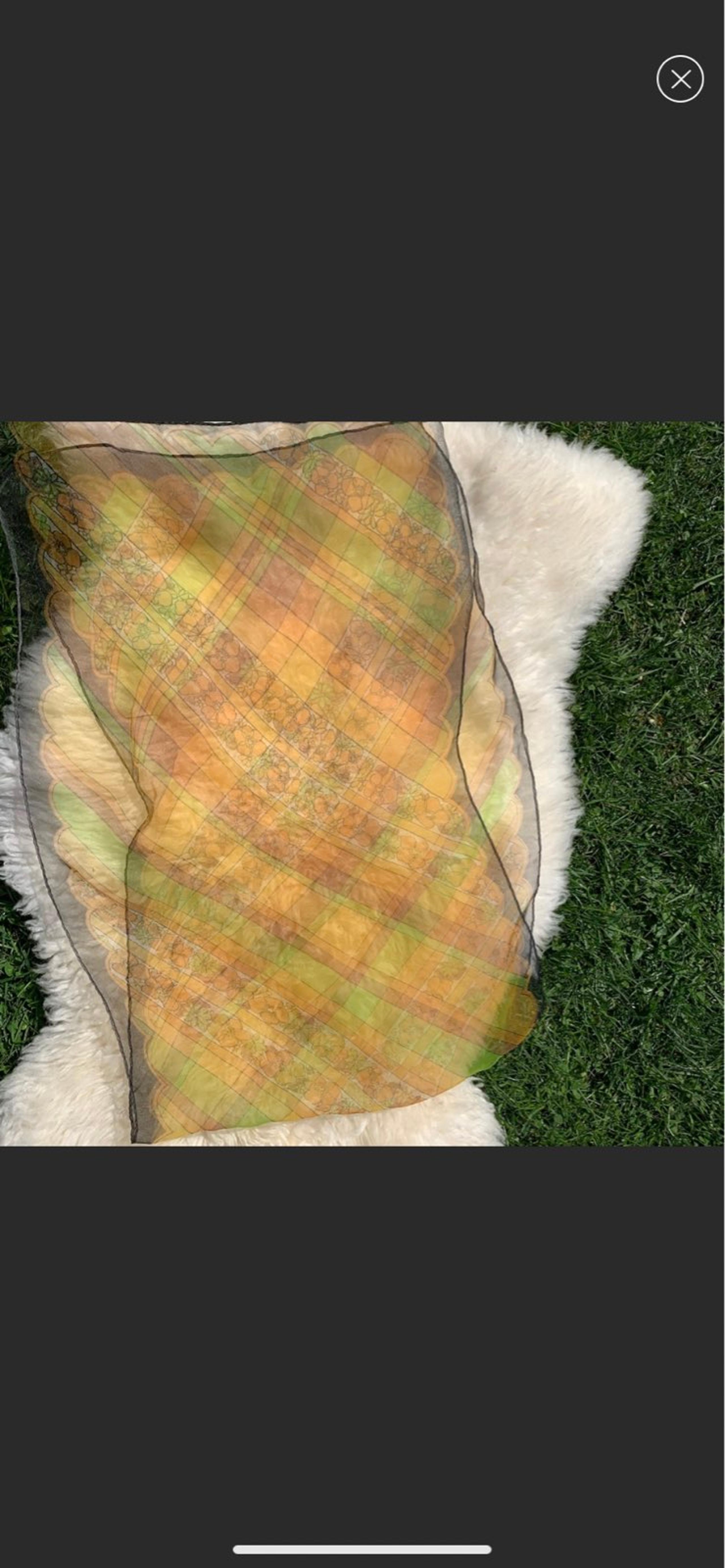 Vintage 70s scarf