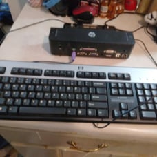 HP Docking Station VB043AA#ABA Including