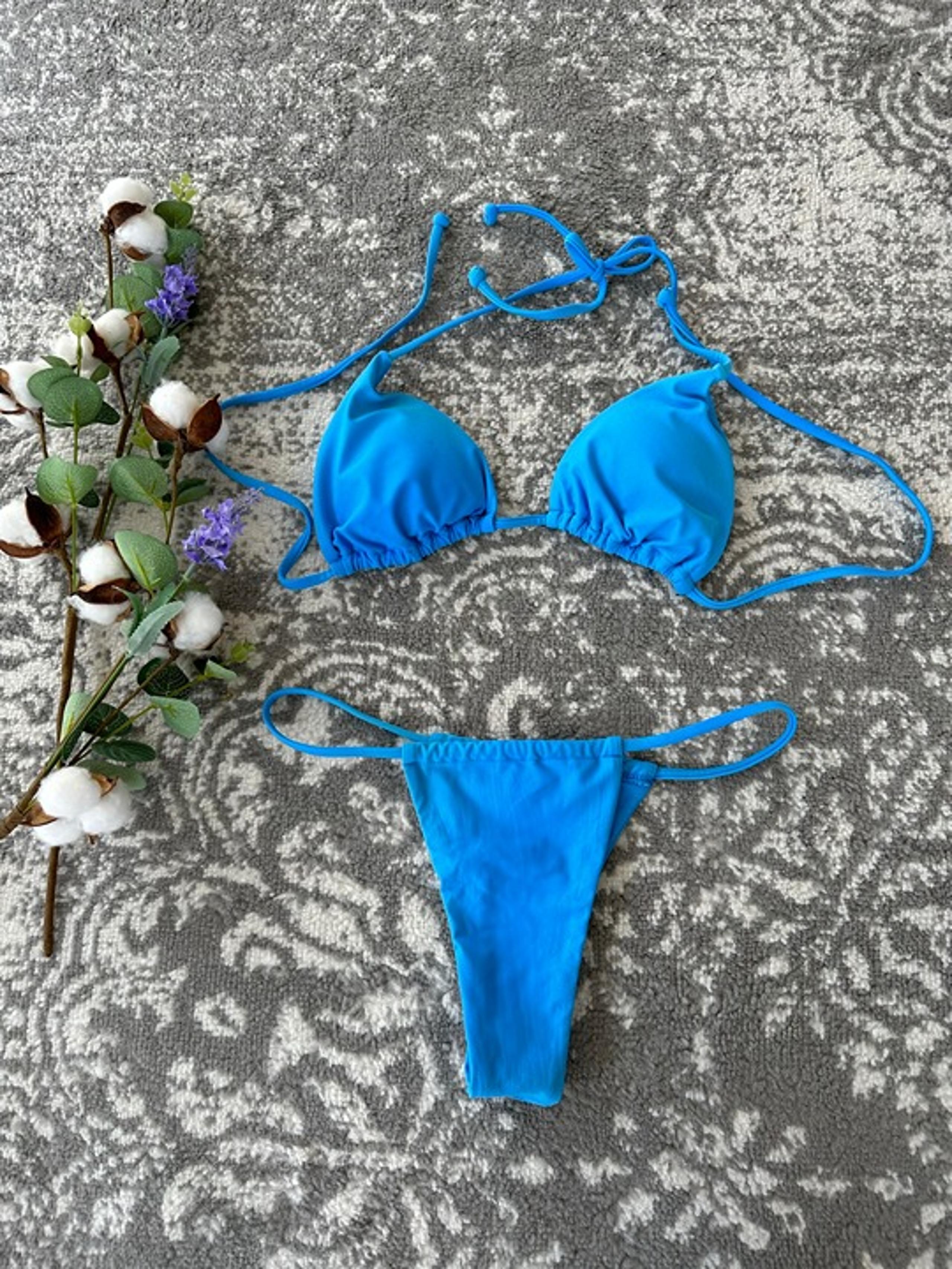 NWOT Size M Amazon Brazilian Women Bikini Bandage Swimsuit 2 Pieces Padded Thong