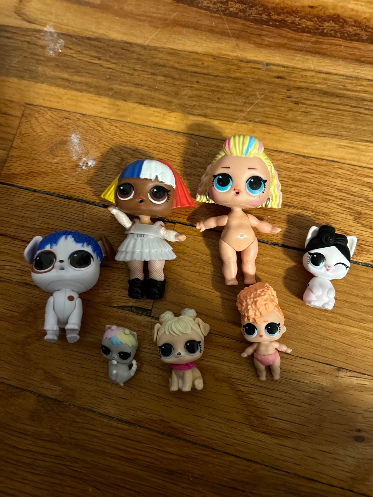 LOL Surprise Pets and Surprise Dolls lot of 7