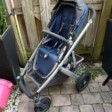 UPPAbaby vista v1 stroller