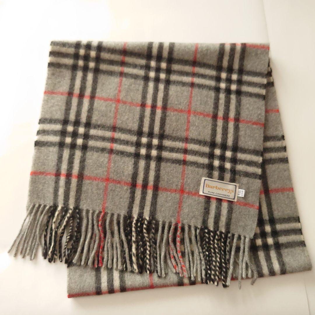 ●BURBERRY Nova Check Cashmere Scarf Gray