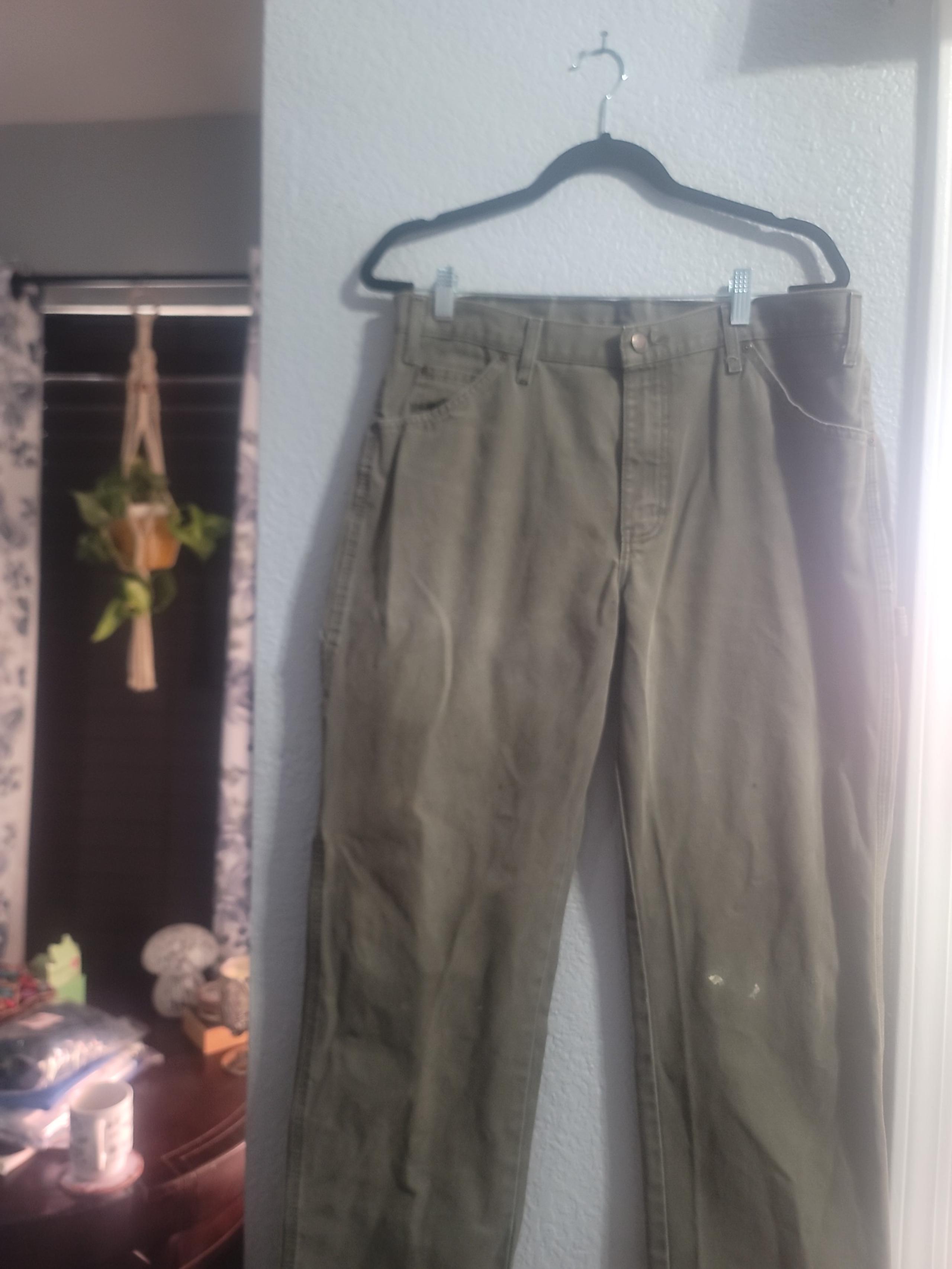 Womans Dickies pants