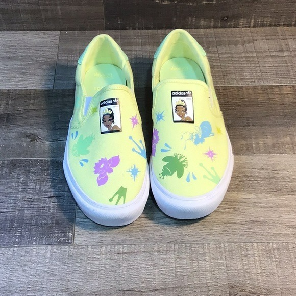 Adidas - Disney Court Rallye Slip On H02653 Size 5.5 NWOB
