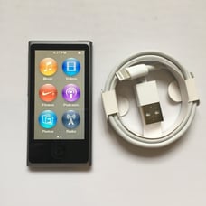 Apple iPod Nano 7th gen 16gb gray 3786
