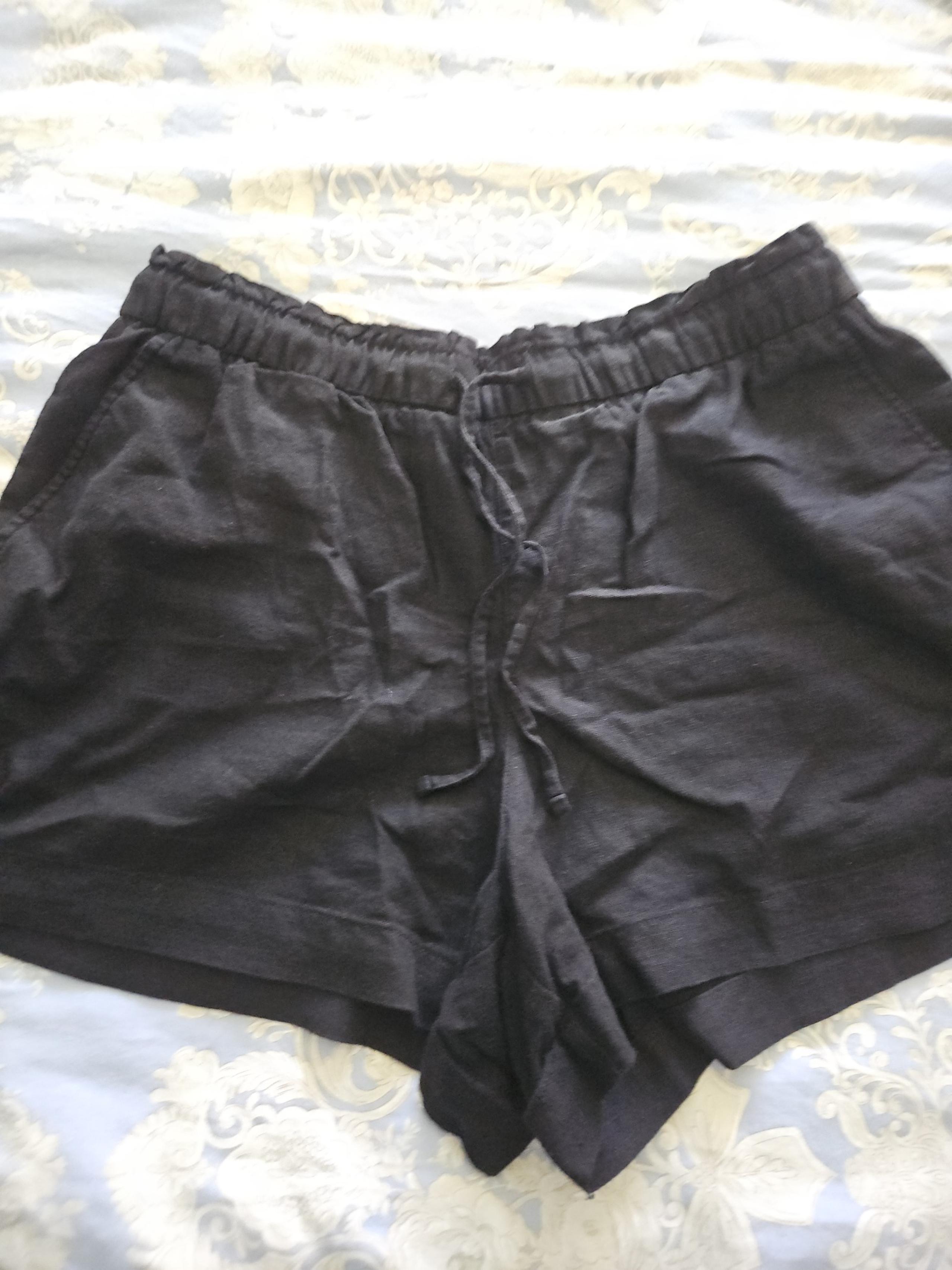 Womens GAP shorts