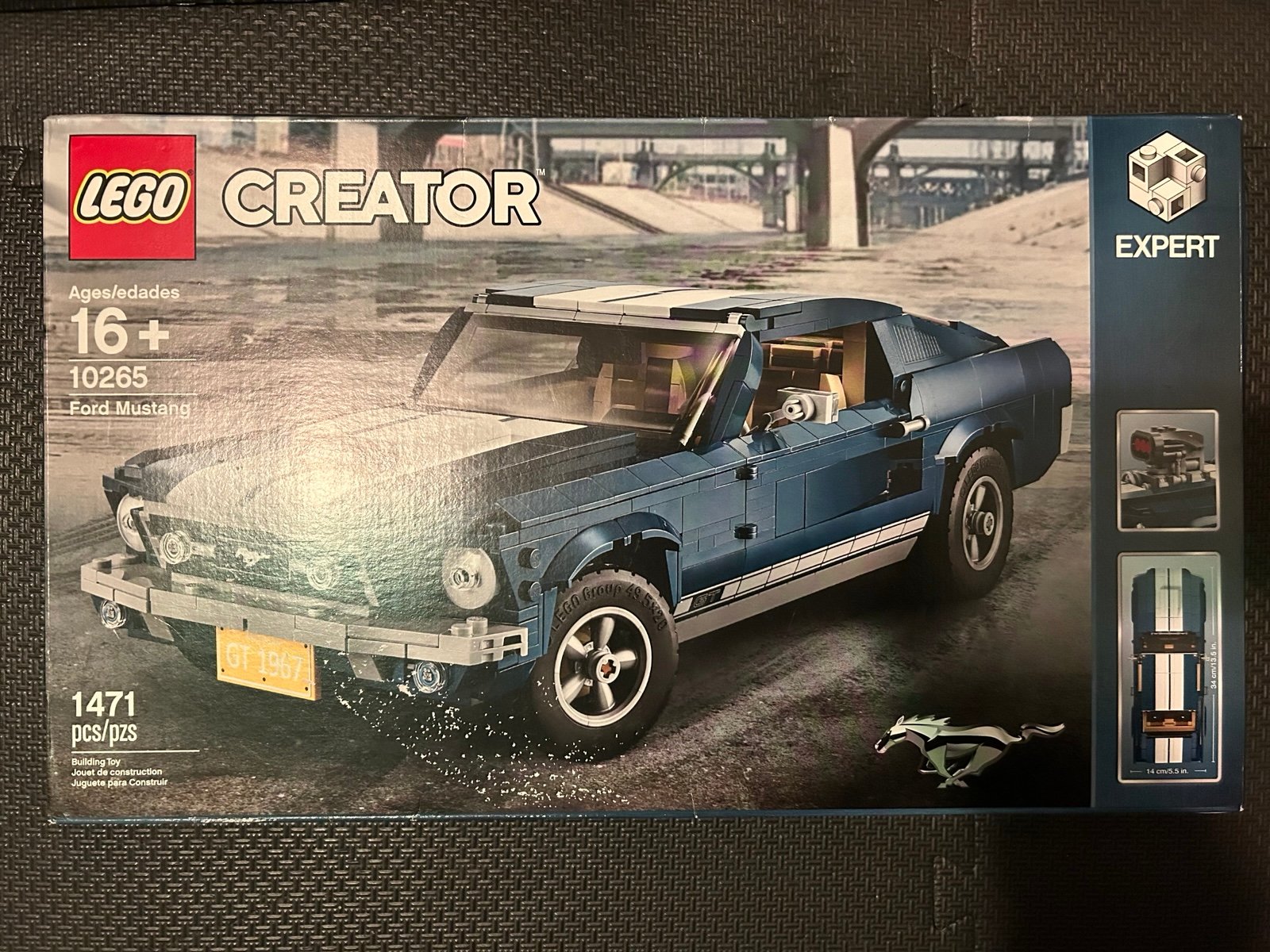 Lego Ford Mustang