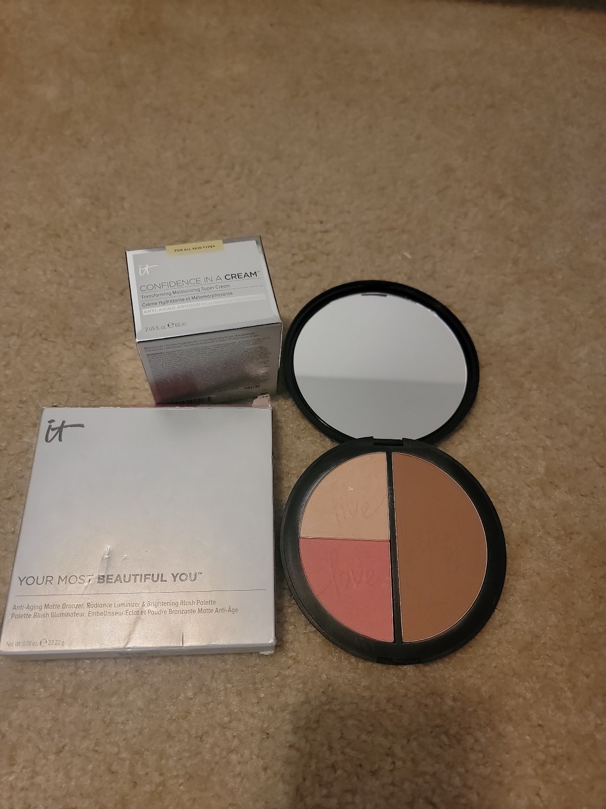 It cosmetics bundle