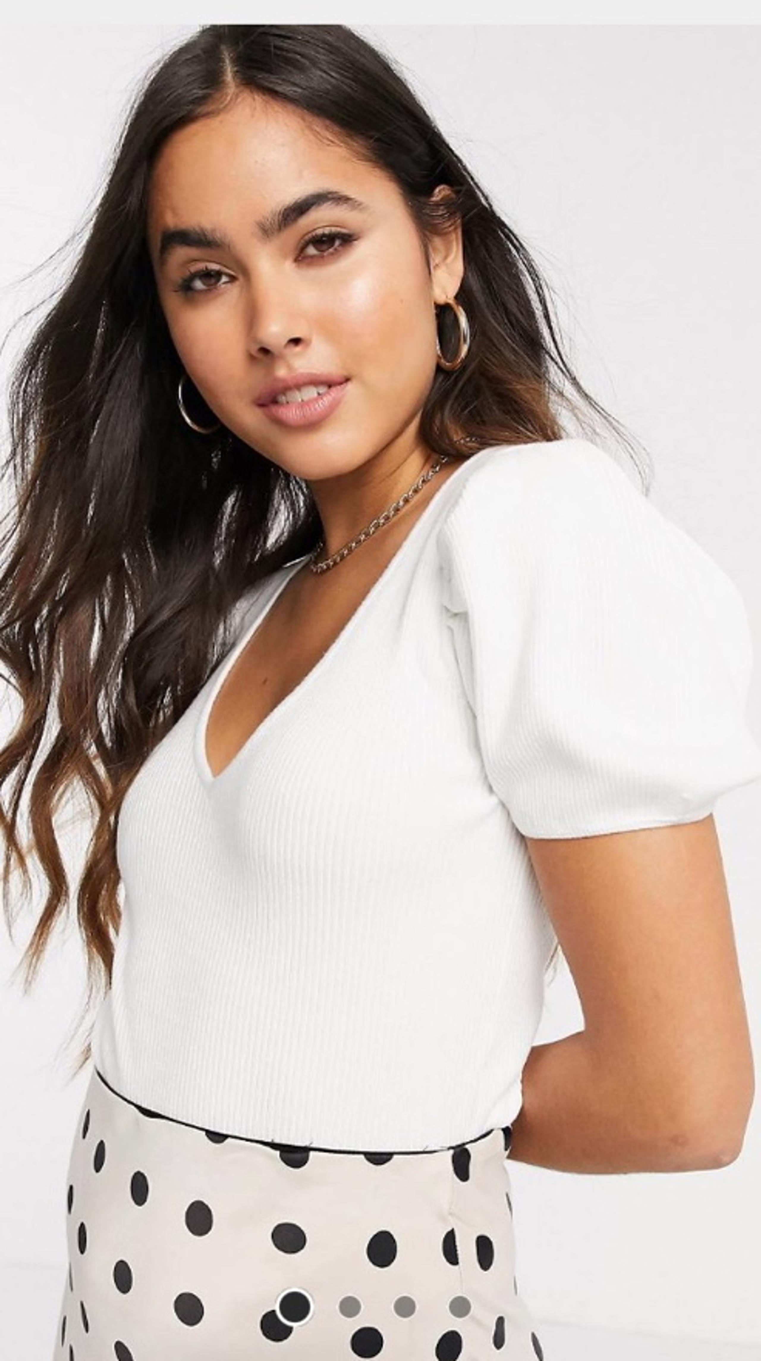 Kitted top