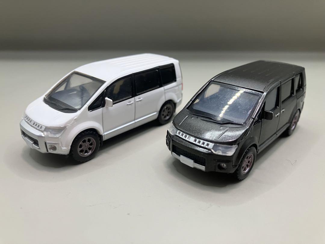 Toys Cabin Mitsubishi Delica D:5 White Black Set / D5 Gacha Capsule Toy