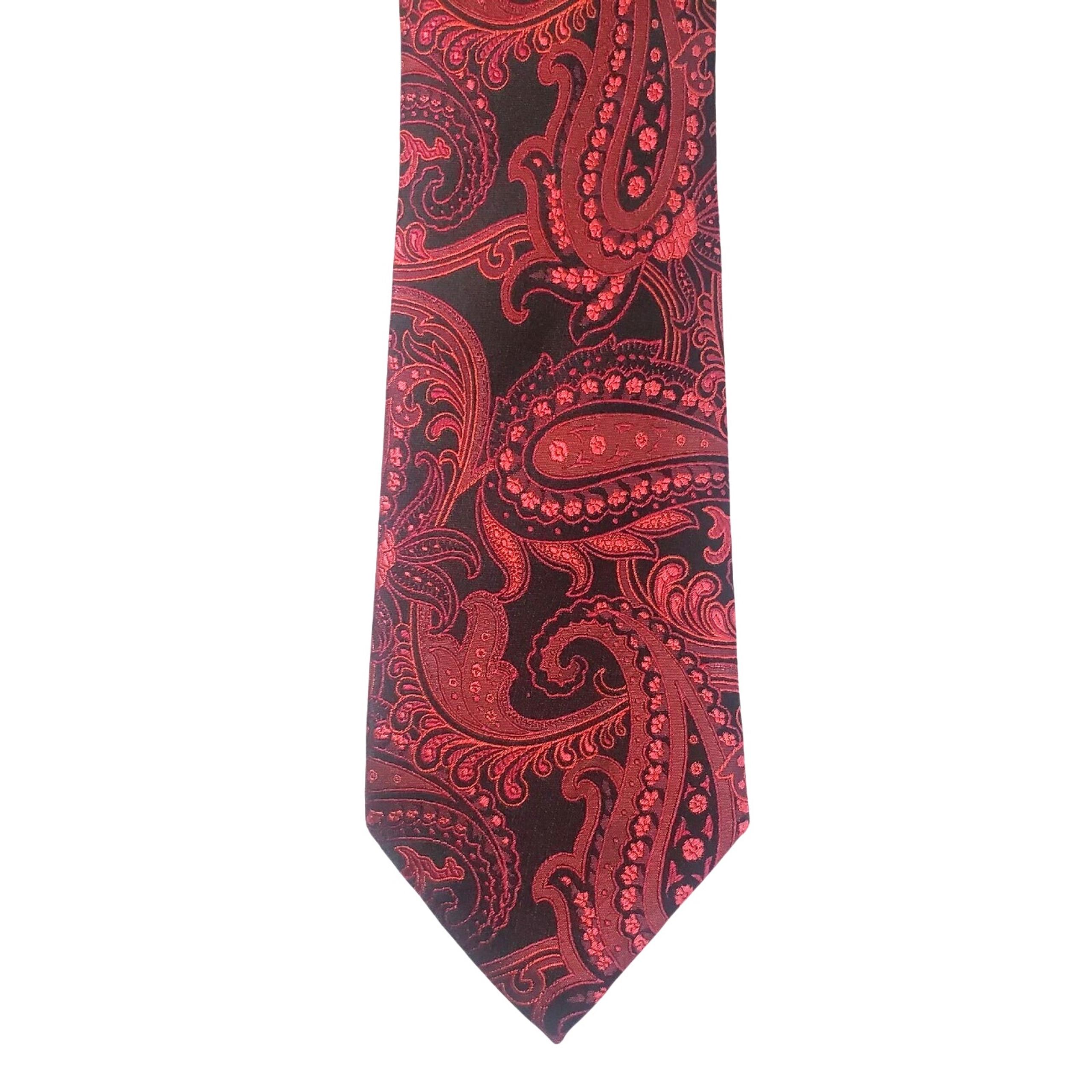 Men's Necktie STUNNING Red Paisley Sean John Silk 59L 3.5W 60"L Shiny Dressy