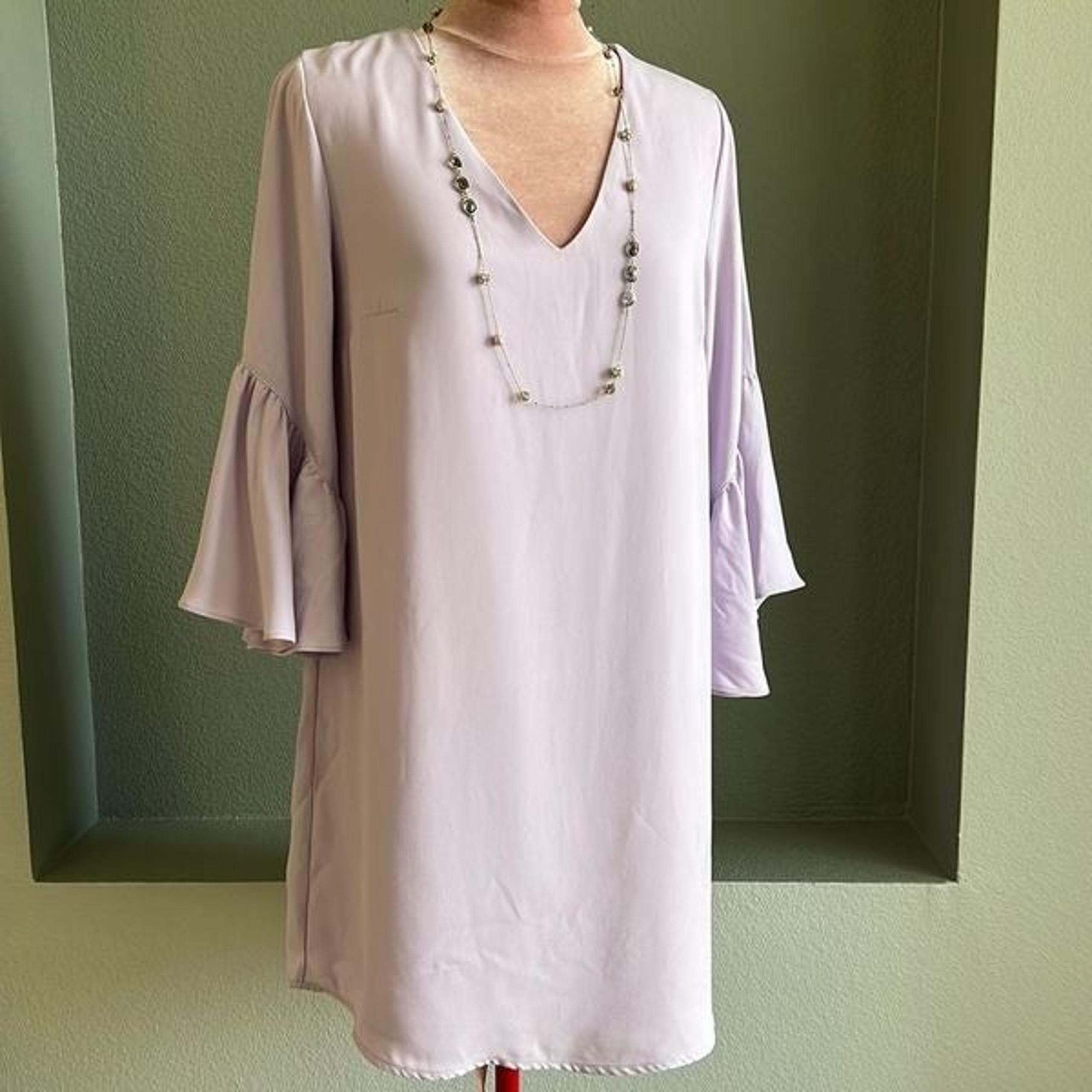 Chelsea28 Bell Sleeve Shift Dress