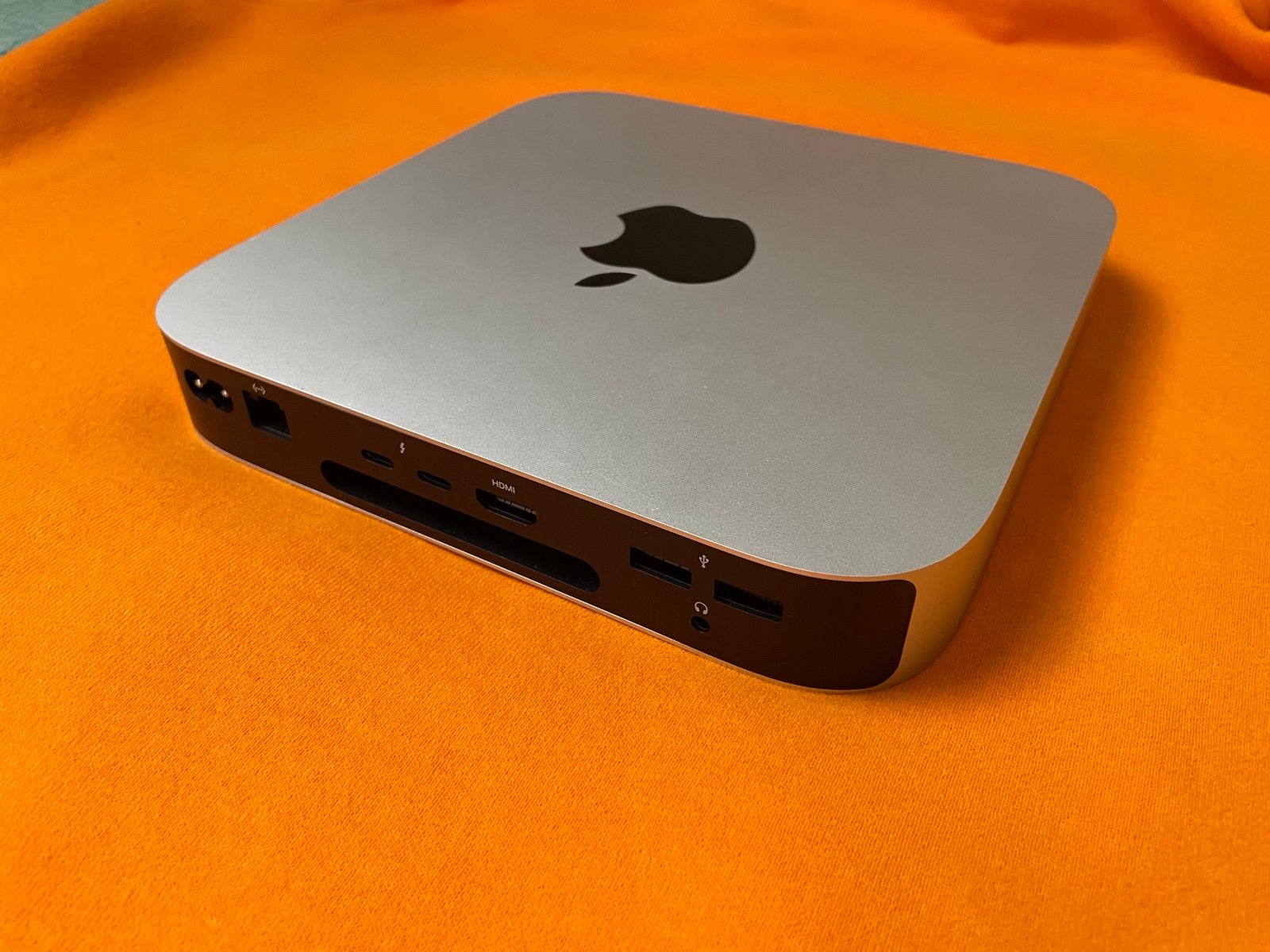 2023 Mac Mini 8GB RAM SSD 512 Gb