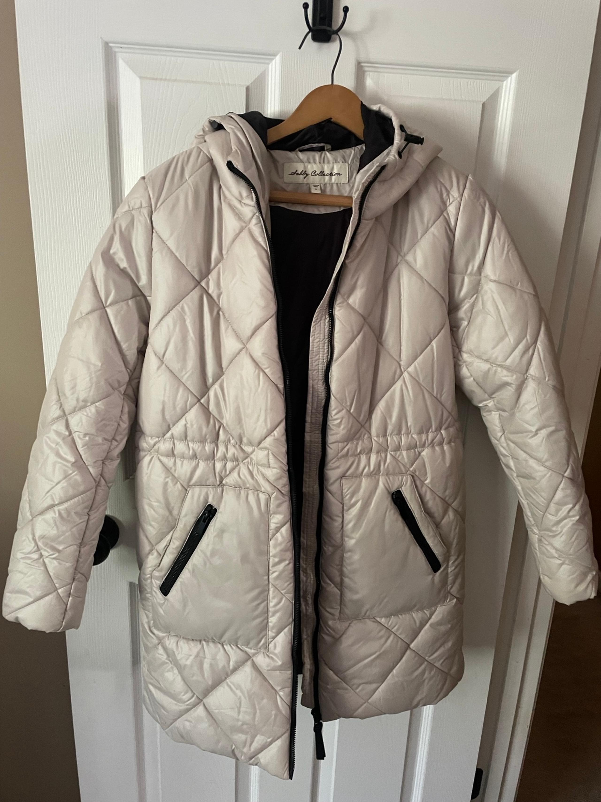 Sebby Collections Women’s Puffer Cream Colored Jacket Size S