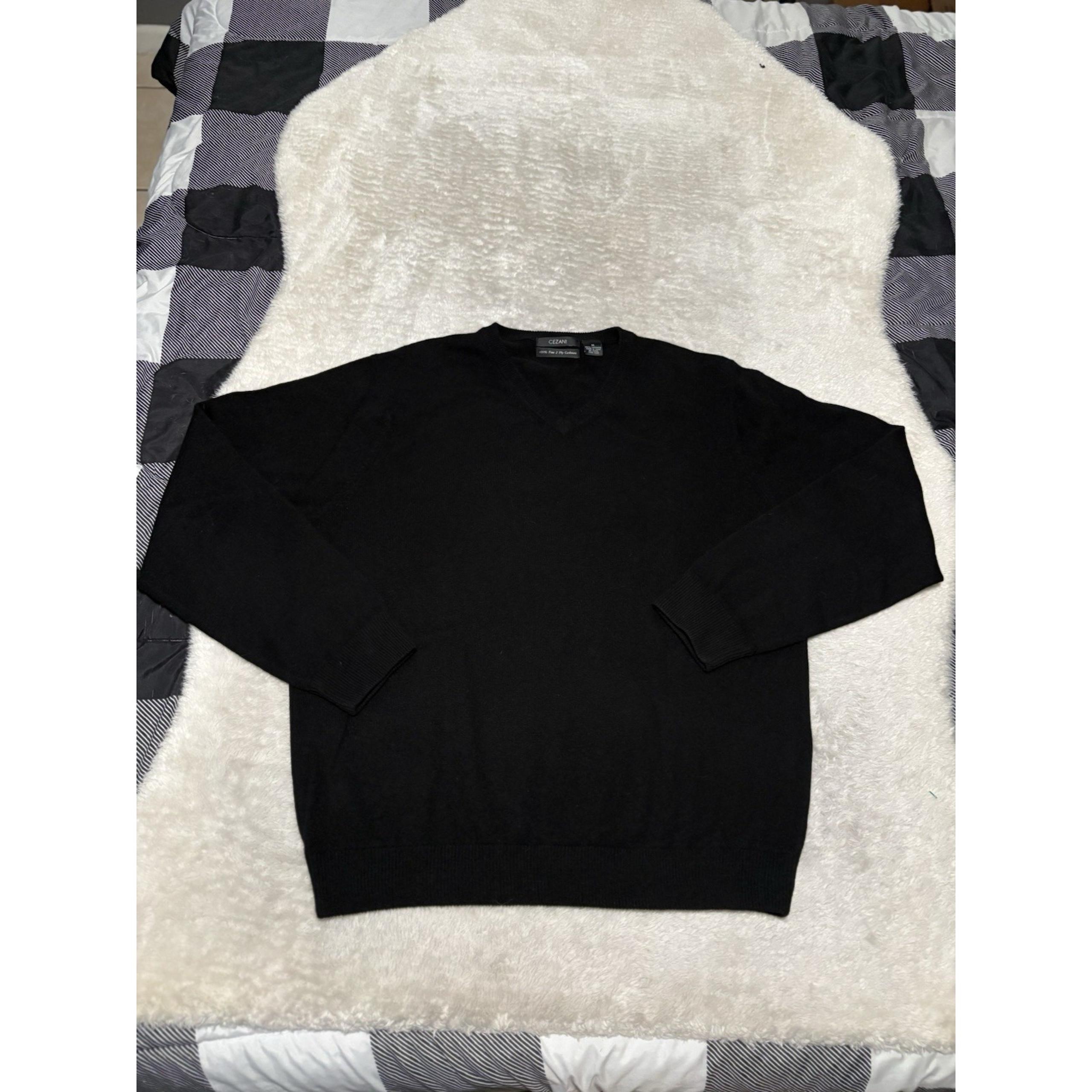 Cezani 2-ply 100% Cashmere Black v Neck Pullover Sweater Medium