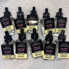 Bath and body works wallflowers