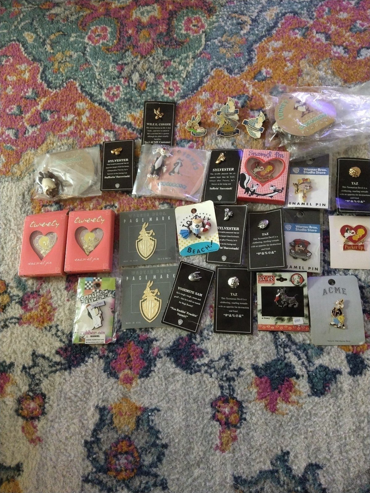 Lot of 30 year old Disney pins very rare still in original packaging