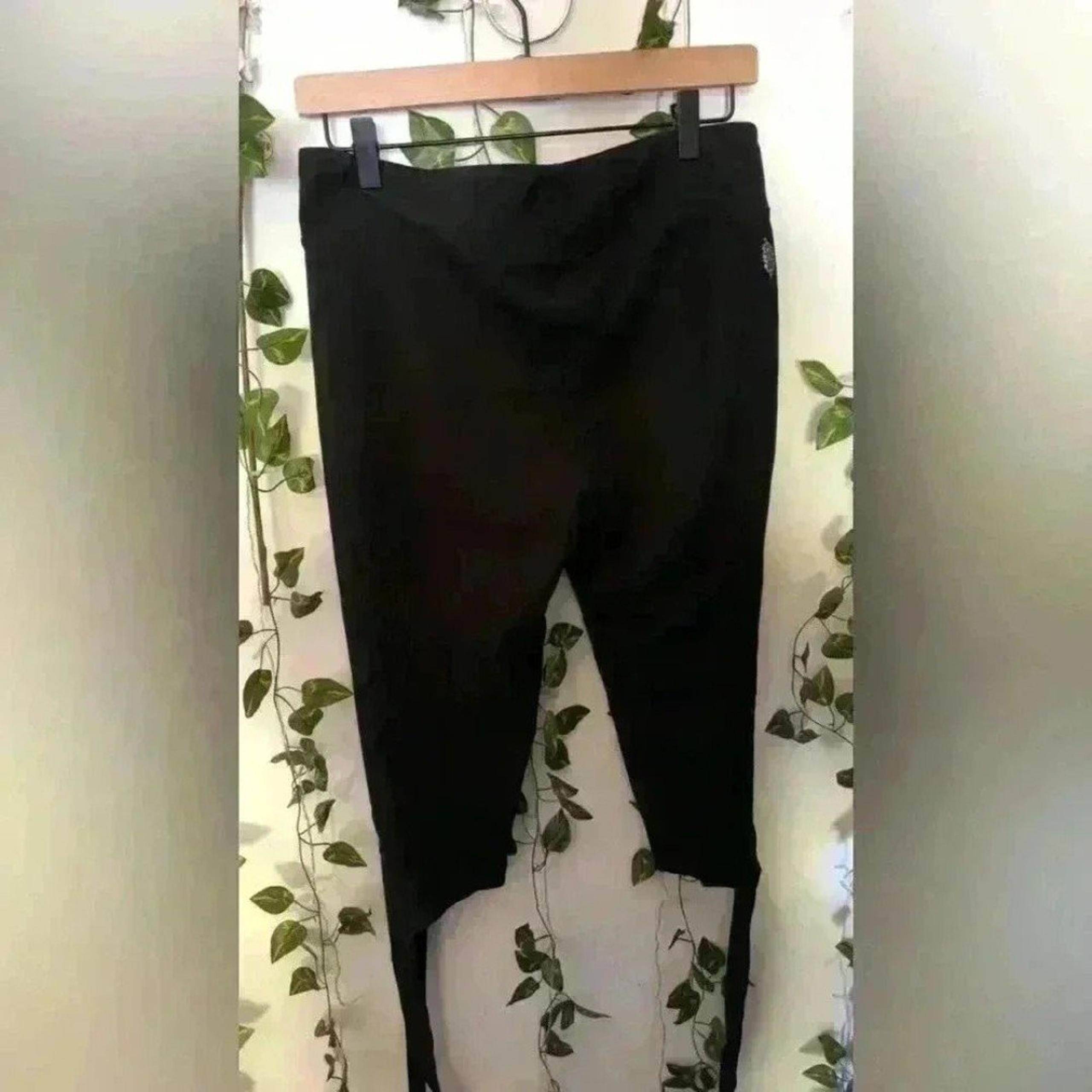Free People Movement Turnout Wrap Tie Leg Ballet Leggings in Black