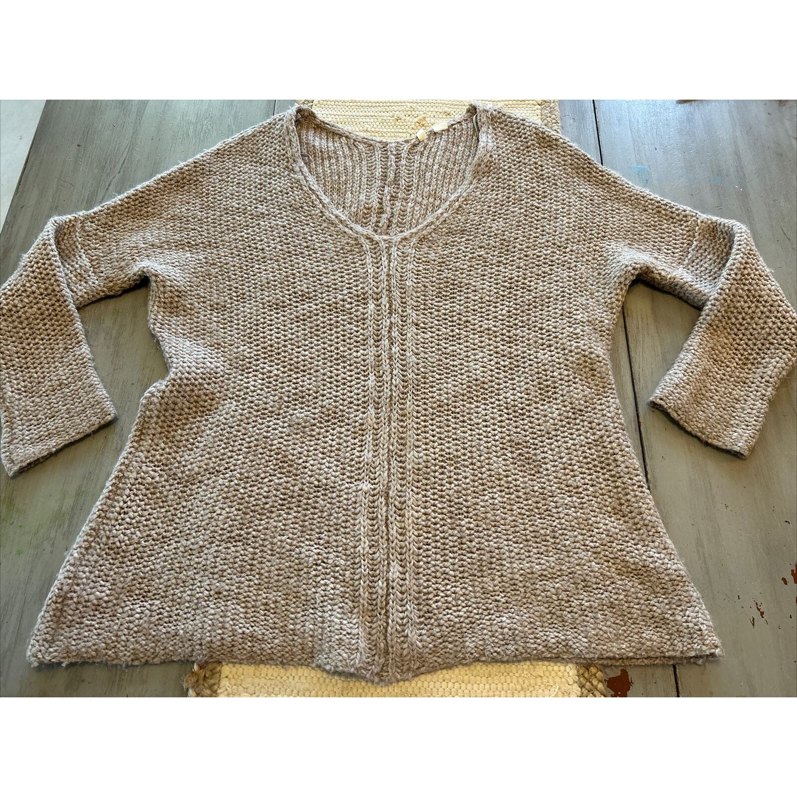 Moth Tan Oversized V Neck Chunky Knit Sweater Alpaca Wool Blend Sz M