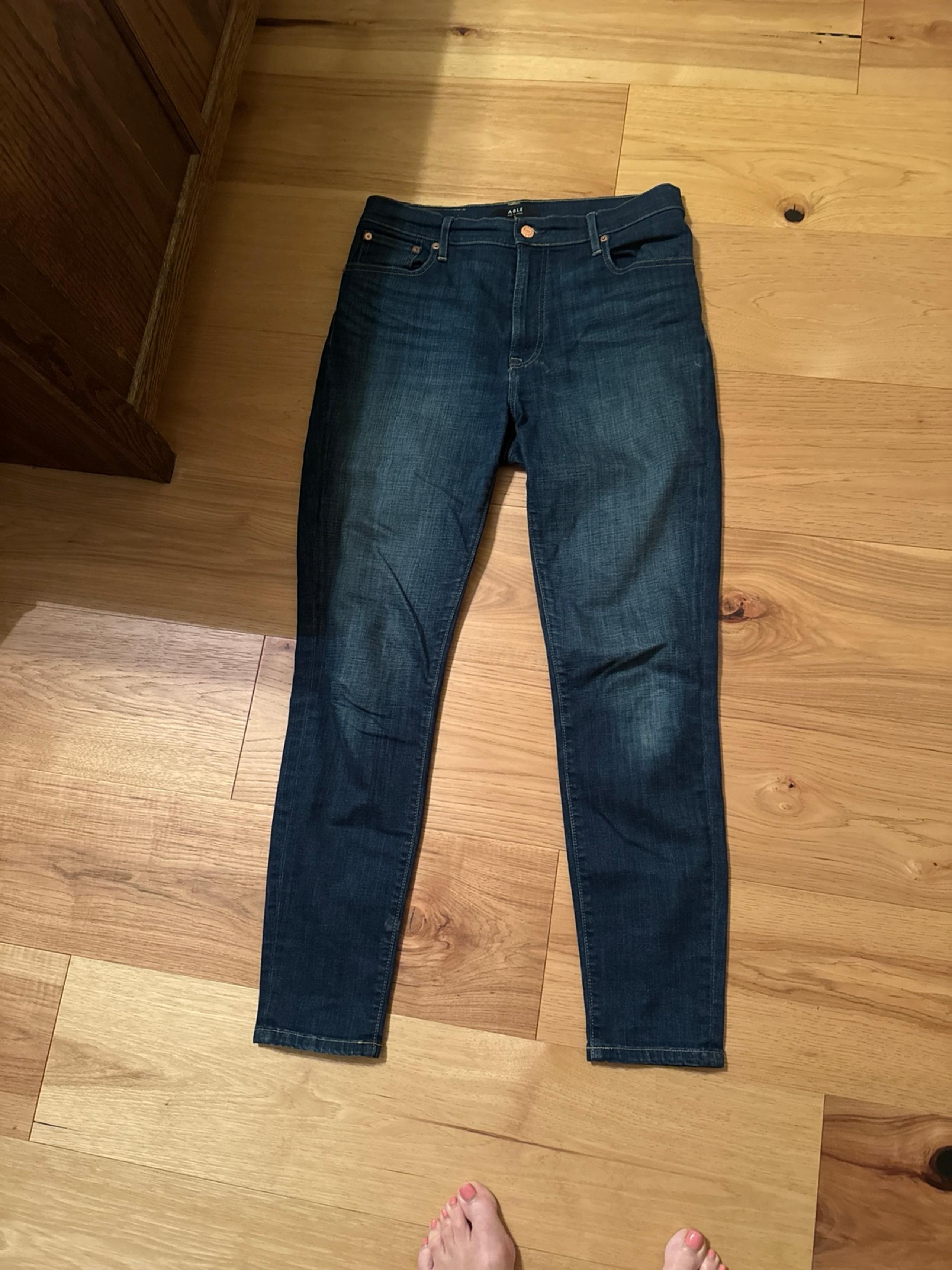 Able high rise jeans size 29