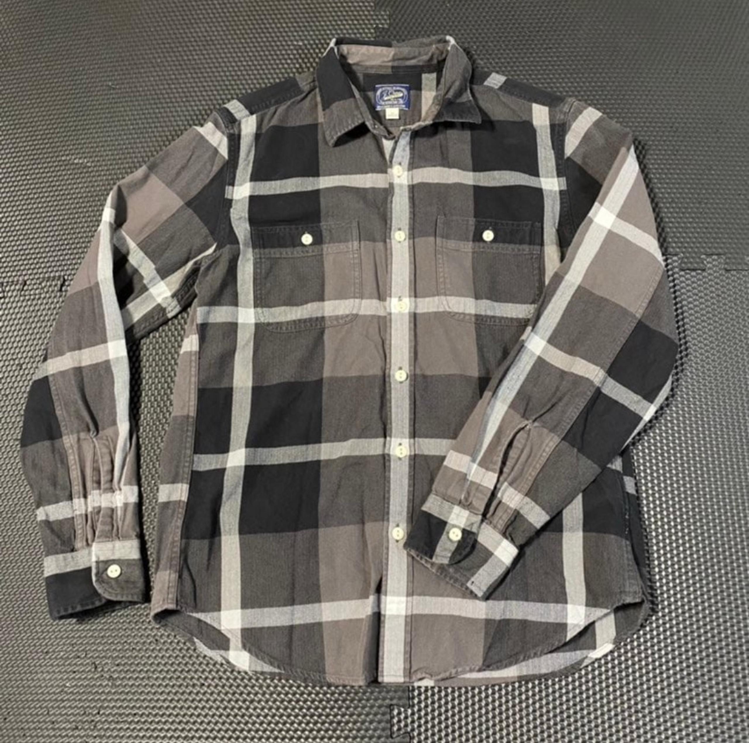 J Crew New York Plaid Button Down Shirt  Mens Size Medium  Grey Black