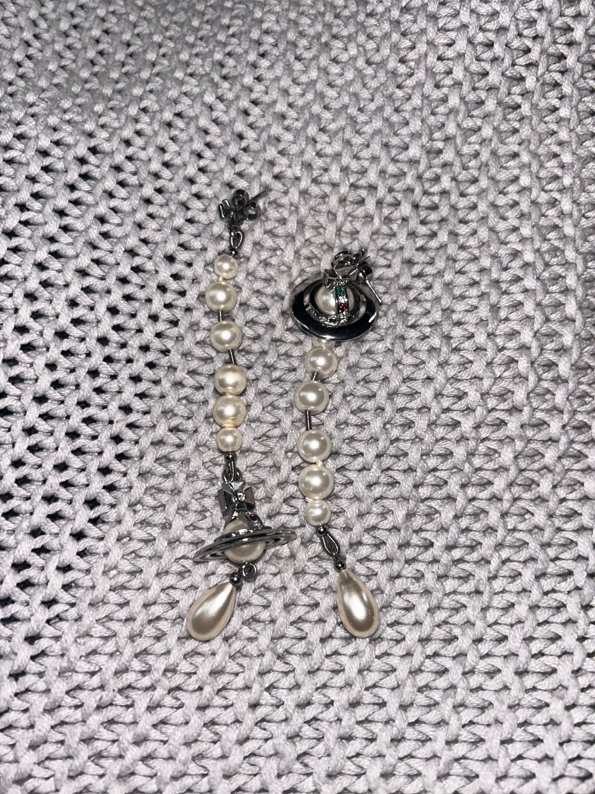Vivienne westwood broken pearl earrings