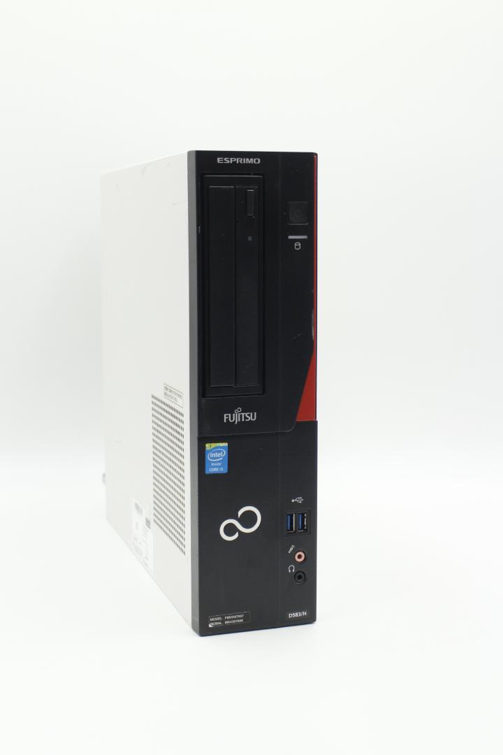 [M-TN 1118] Fujitsu esprimo D583/H i5