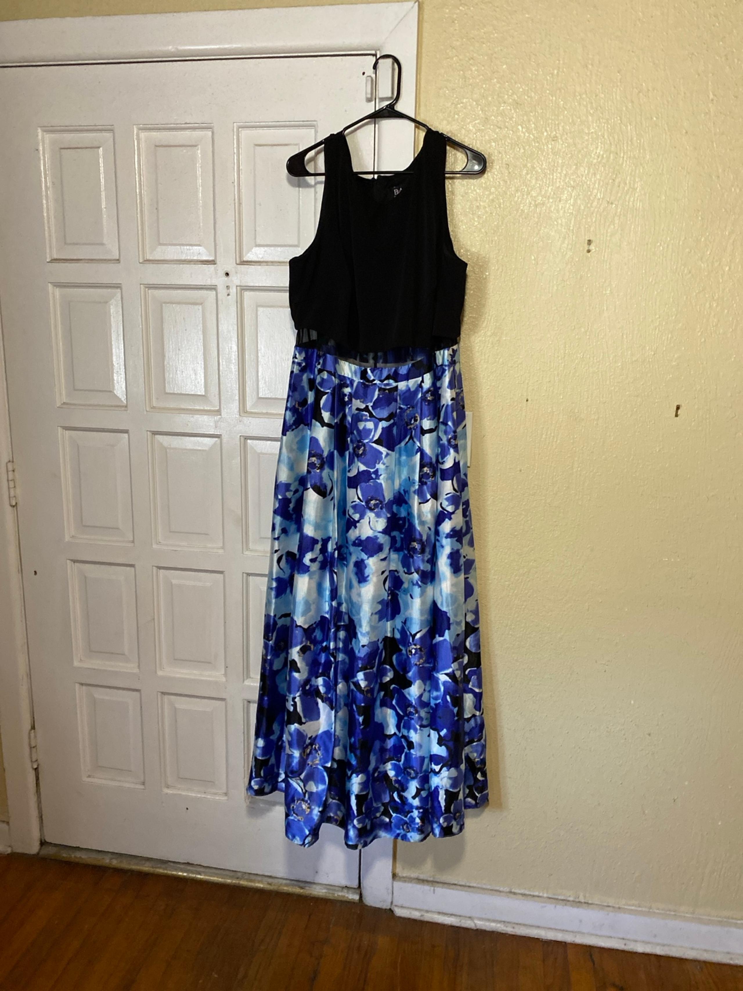 Plus size dress