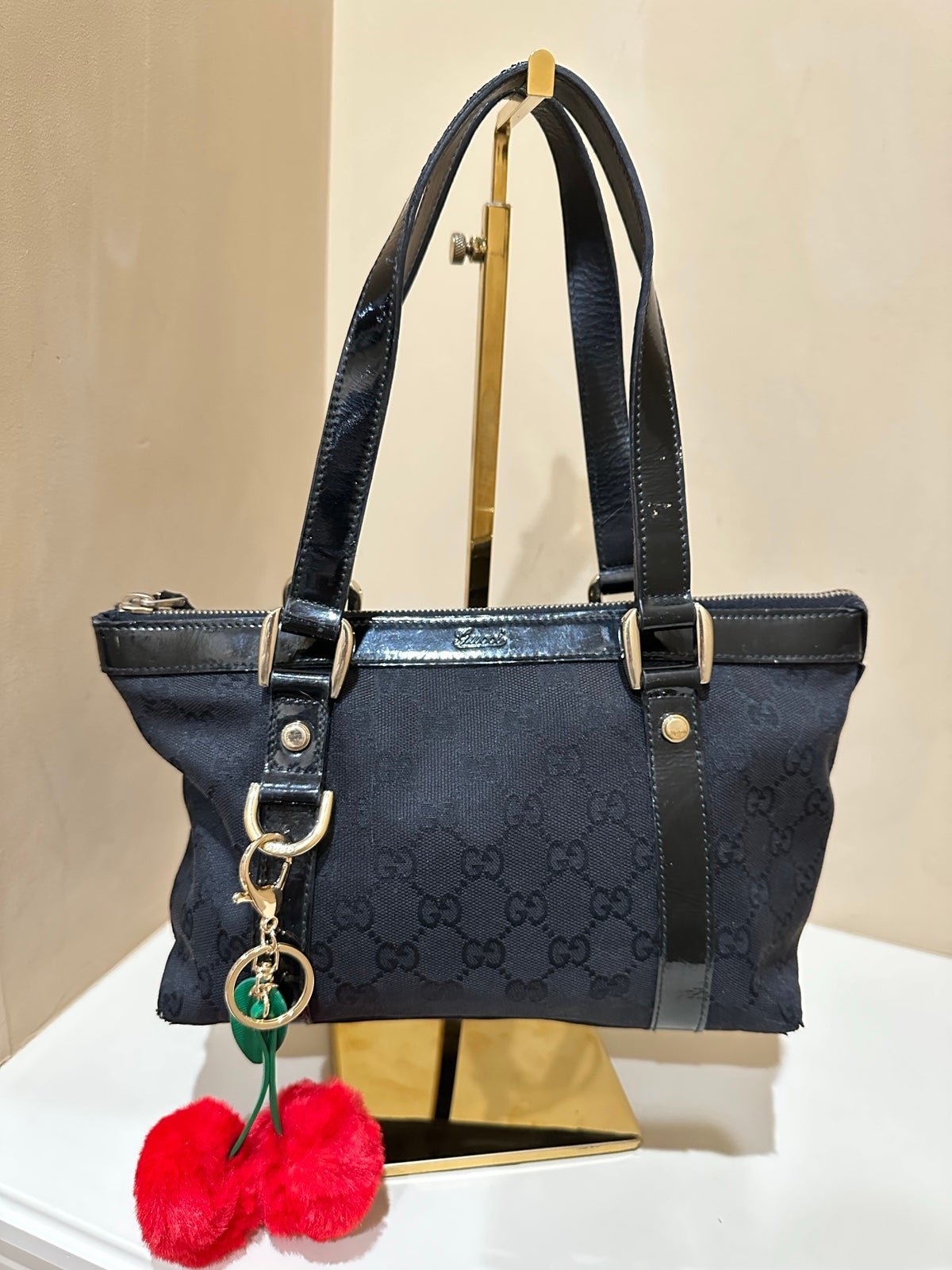 Gucci GG Canvas Abbey D-ring Bag - Very Good Condition
