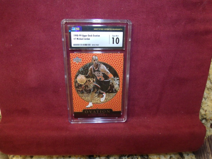 MICHAEL JORDAN 1998-99 UPPER DECK OVATION #7 CHICAGO BULLS CSG 10 GEM MINT