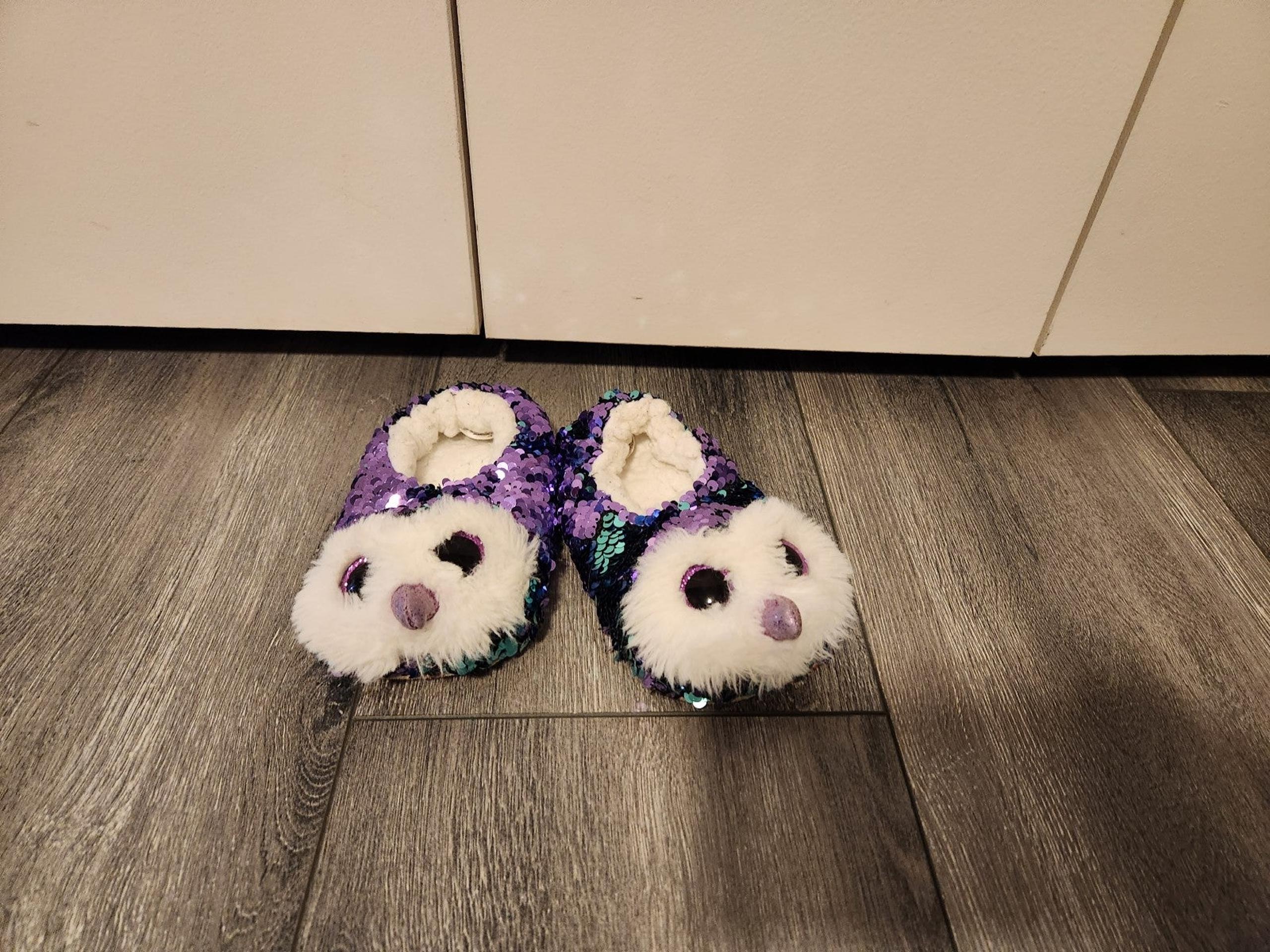 Girls slippers TY brand size 11-13