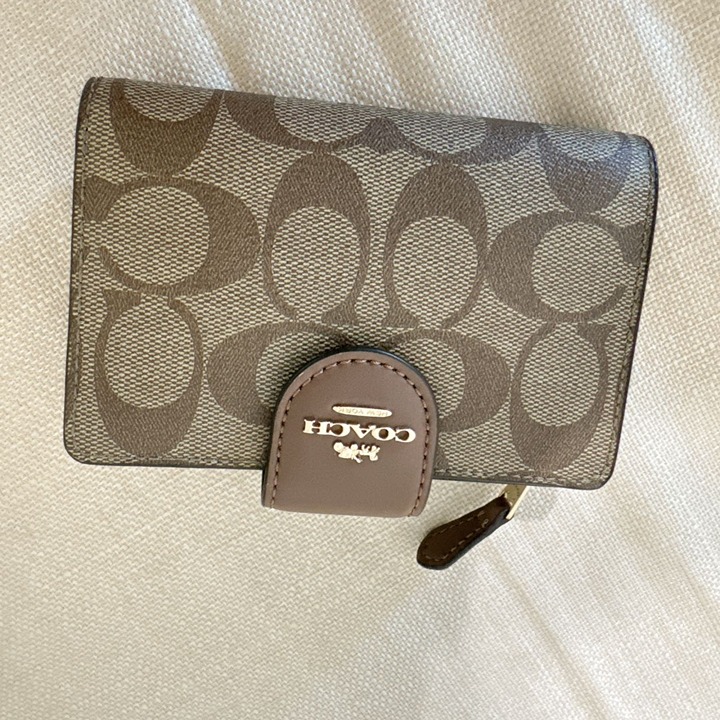 Coach Medium Corner Zip Wallet in Signature Canvas