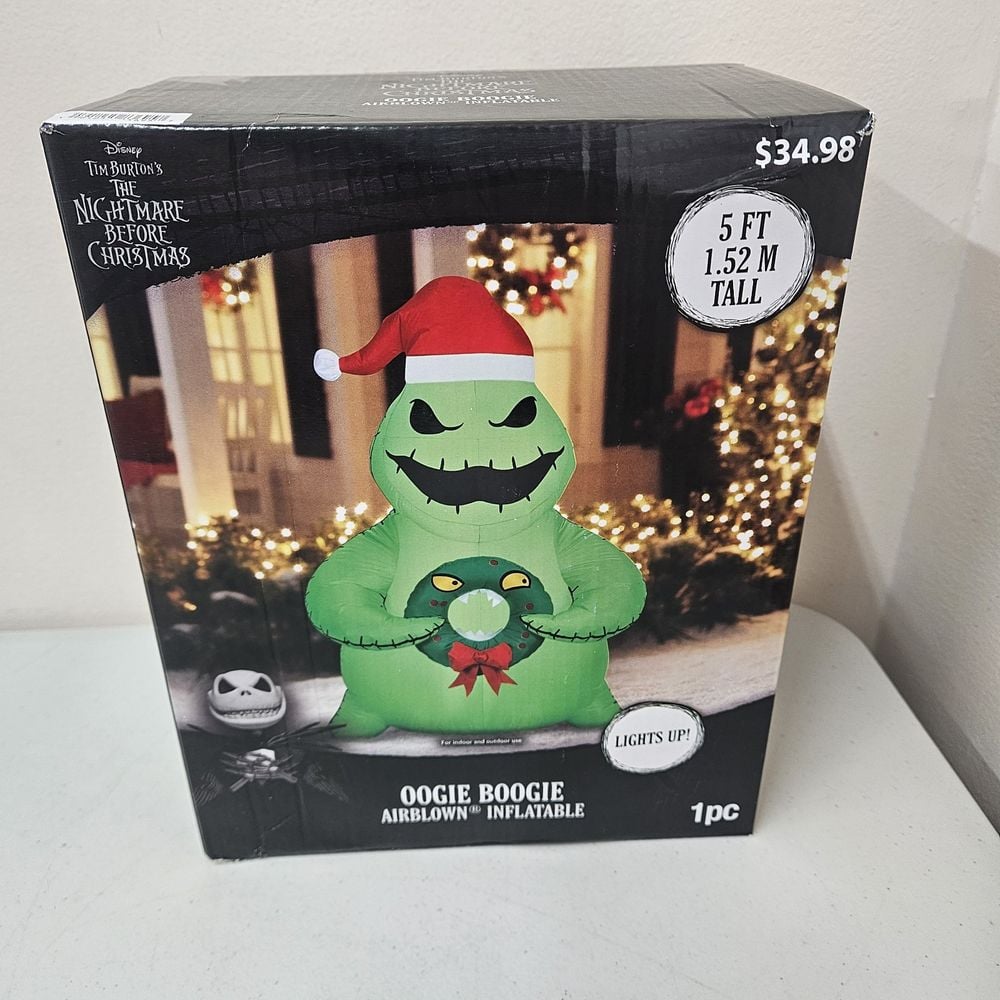 Disney Oogie Boogie Christmas Inflatable Wreath 5 ft Nightmare Before Christmas
