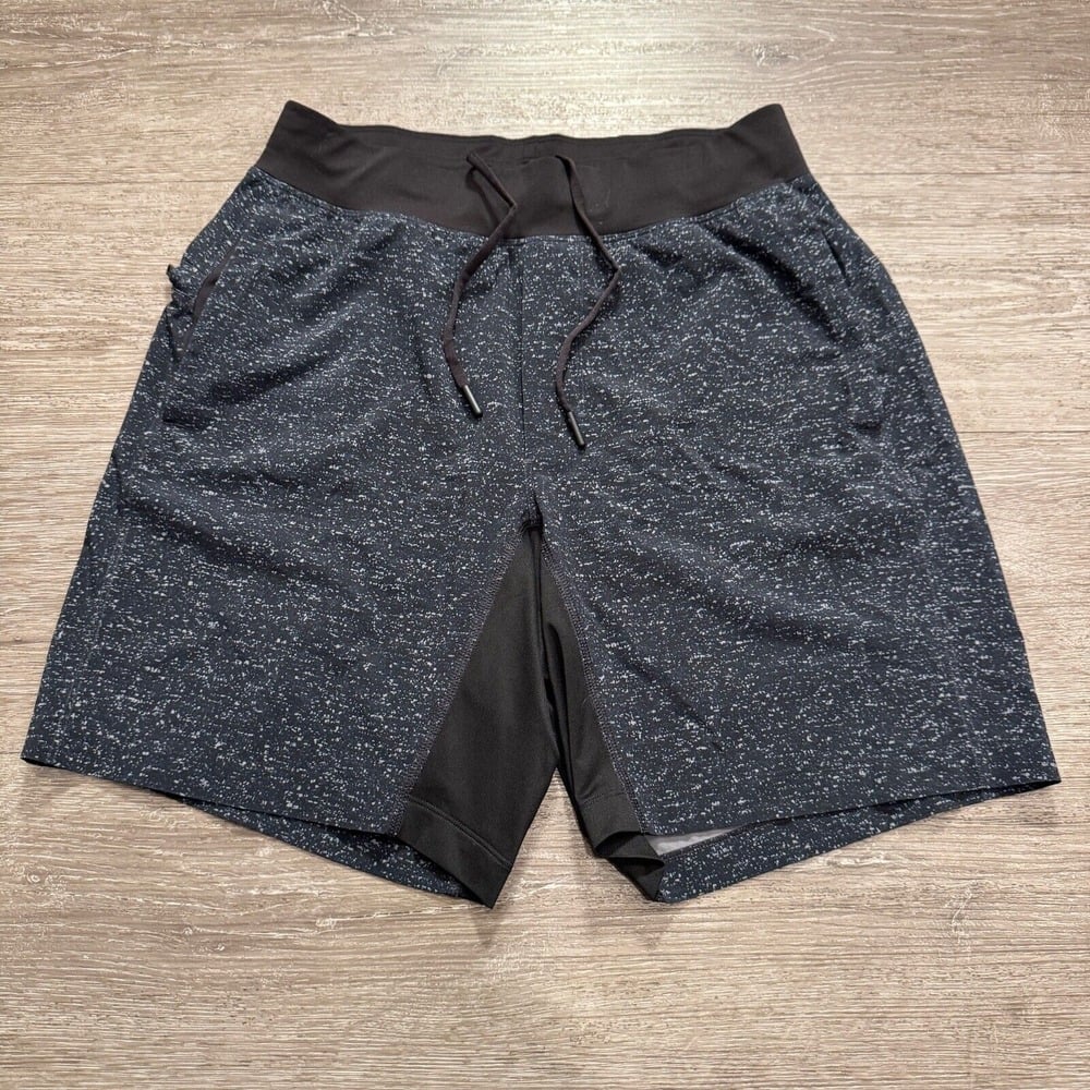 Lululemon Shorts Mens Small Gray T.HE. Linerless Gym Running Workout Training