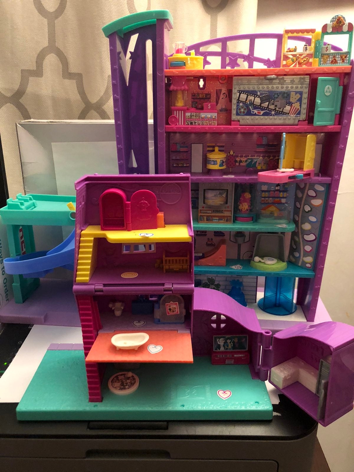 Polly Pocket Mega Travel Mall and Polly Pocket Unicorn Party Large Compa