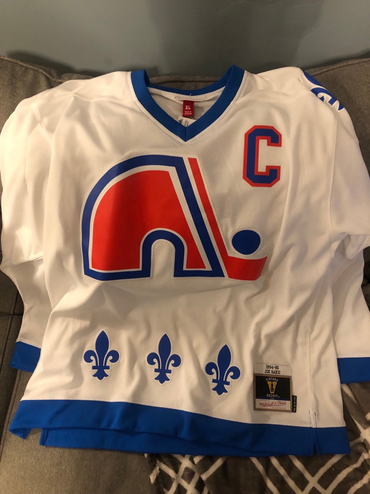 Joe Sakic NWT XL Nordiques Jersey Stitched
