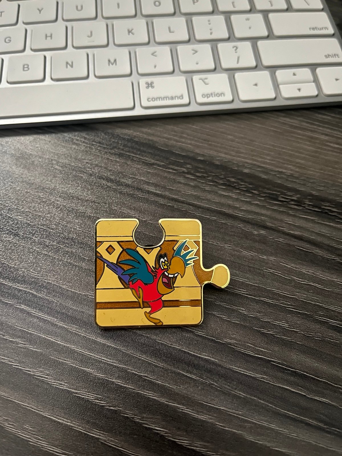Disney Pin Iago Aladdin Character Connection Mystery Puzzle Limited Edition 1100