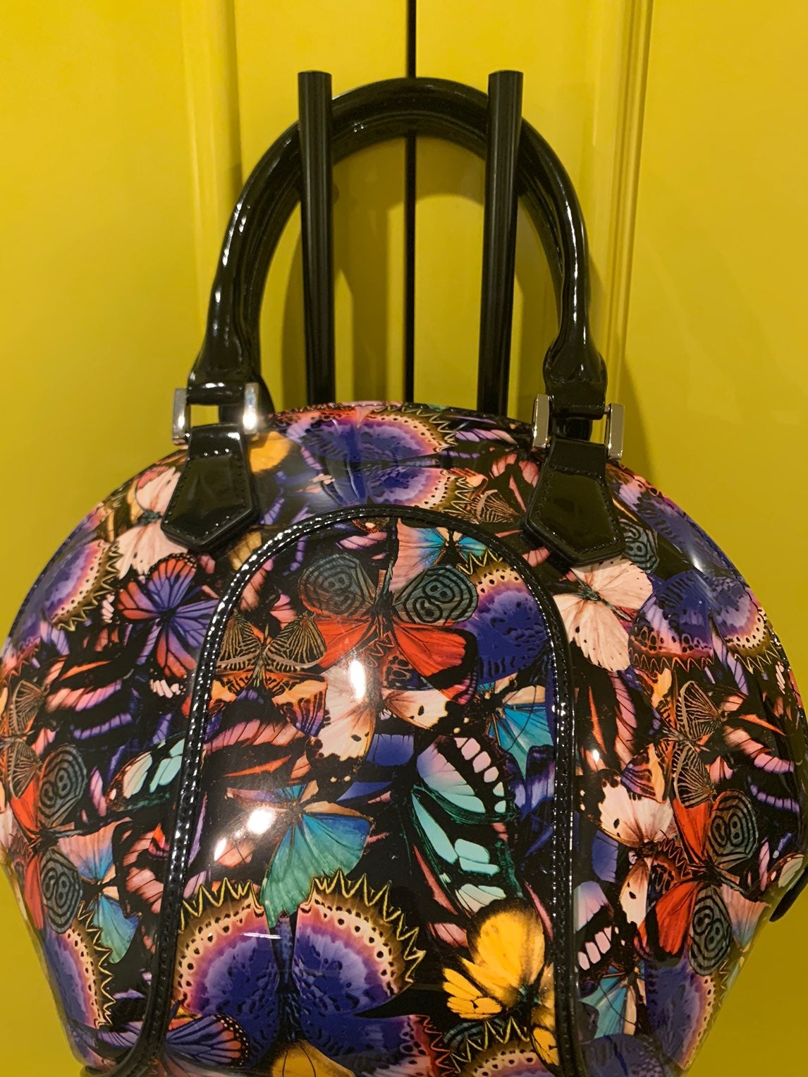 BRAVO BEVERLY HILLS HANDBAG