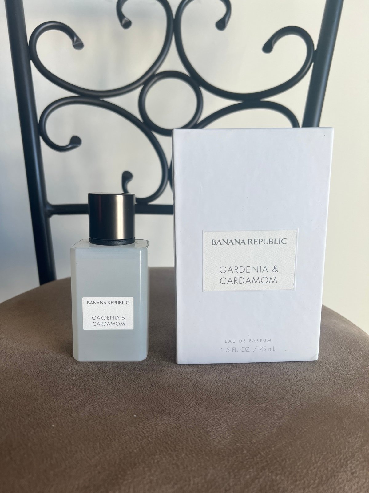 Gardenia & Cardamom Banana Republic for women and men