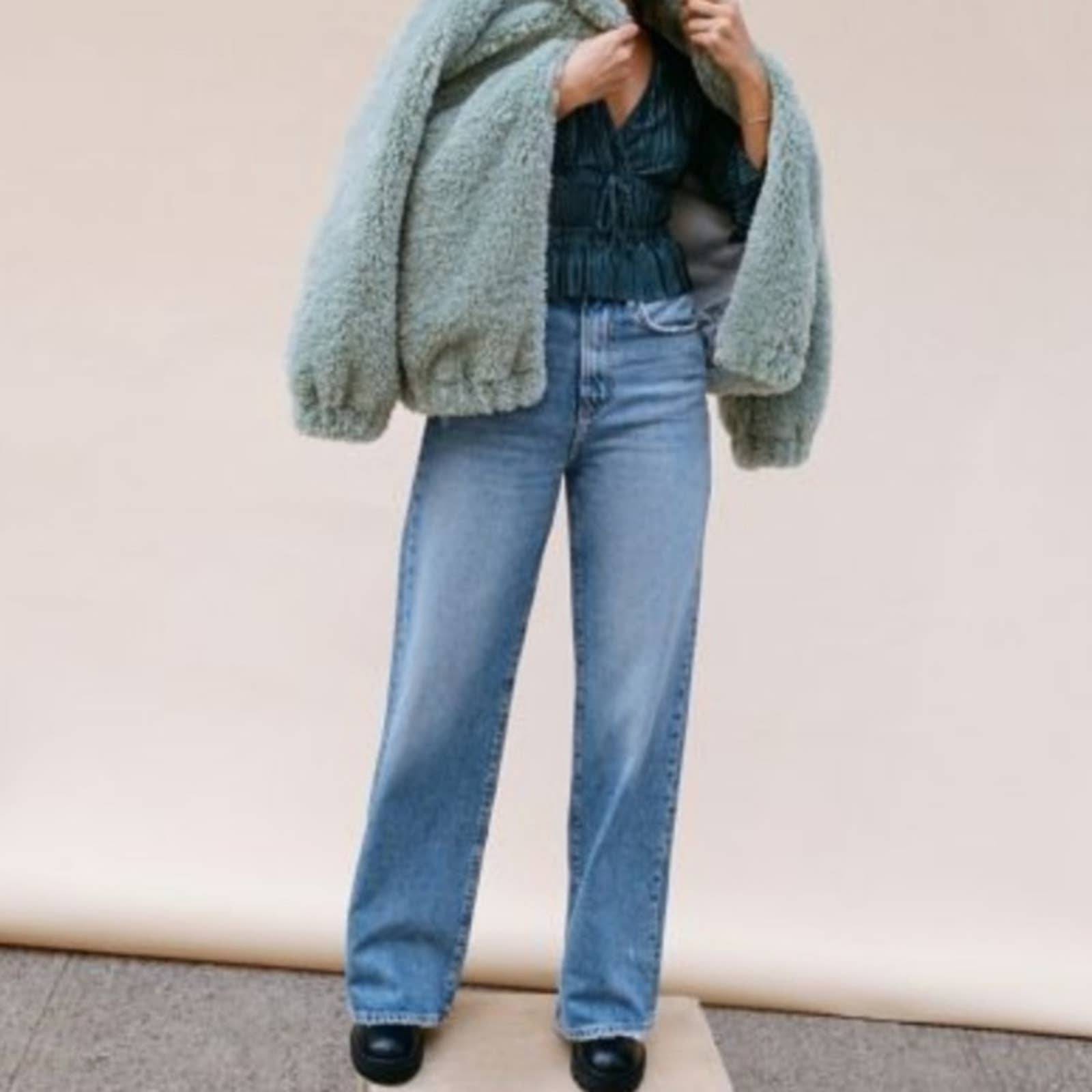 Urban Outfitters BDG High & Wide Jeans 32 NWT