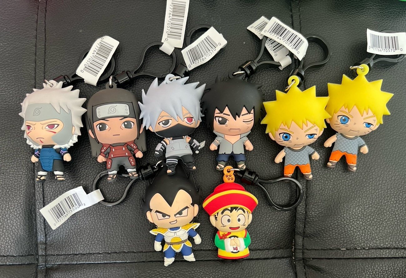 Naruto and dragon ball a keychan lot